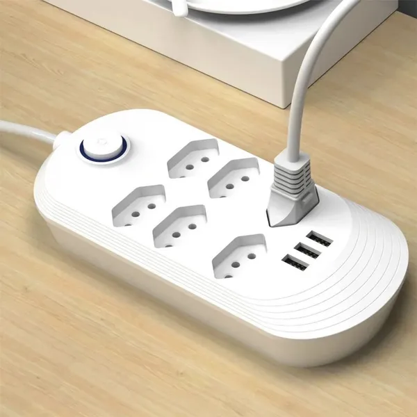 Régua Extensão 6 Tomadas E 3 Entradas USB Bivolt 110v/220v