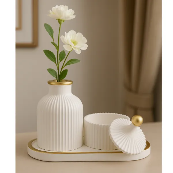 Kit Decorativo com Detalhe Dourado 3 Peças Vaso Bandeja e Porta Objetos