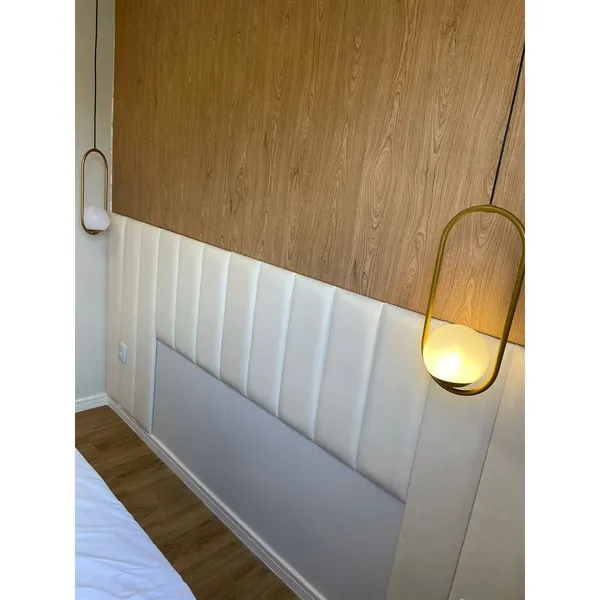 Cabeceira modulada em tiras modelo econômico placas de 60x20 e 120x20