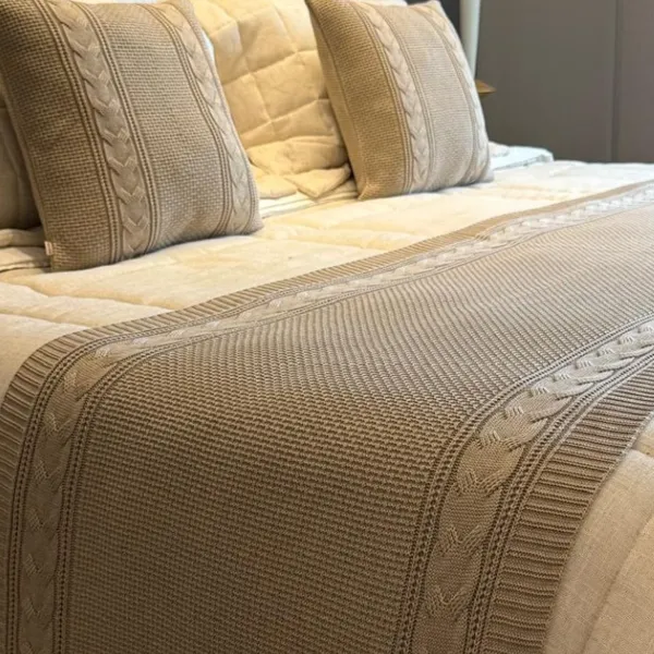 Kit Peseira Tricot Trança Lateral 2 Capas Almofada 45x45 Para Cama Decoração Sala Casa Luxo Premium