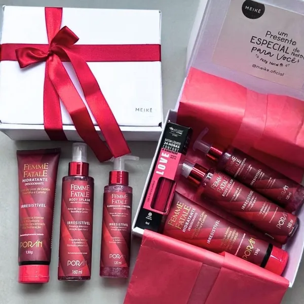 Kit Presente Feminino Mãe / Namorada Meikê Perfume Cosméticos Body Splash Hidratante Gloss Labial Caixa Presente