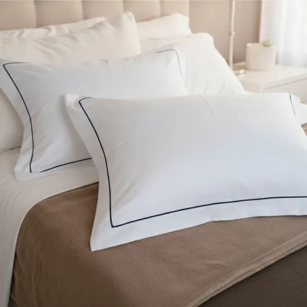 Par de Fronhas Micropercal 400 Fios Toque Acetinado Super Macias Antialérgicas com Aba nos 4 Lados