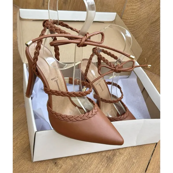 Sapato Feminino Scarpin Feminina Salto Alto com Amarração Trançada