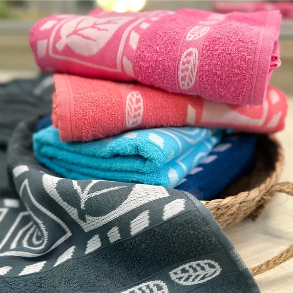 Kit 5 Toalha Gigante Macia 70 x 140 cm Alta Absorção Jogo Toalha de Banho