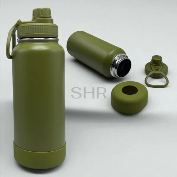 Garrafa Inox Térmica Com Capinha Protetora De Silicone Antiderrapante 1000ML