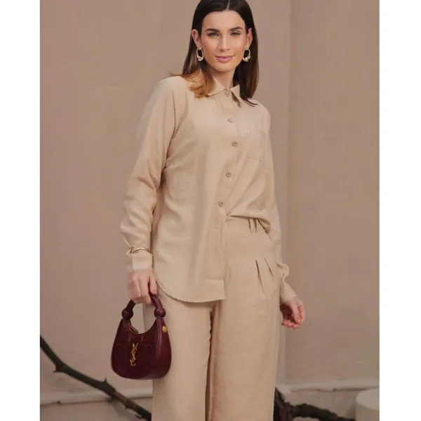 Conjunto Feminino camisa e calça pantalona em Alfaiateria com bolso frontal Roupa SociaL