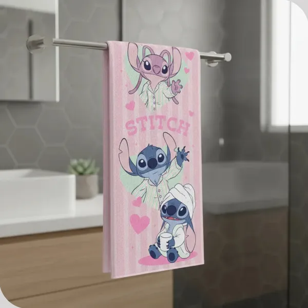 Toalha De ​Banho Felpuda Estampada Stitch Angel 60cm x 1,20m Rosa Lepper