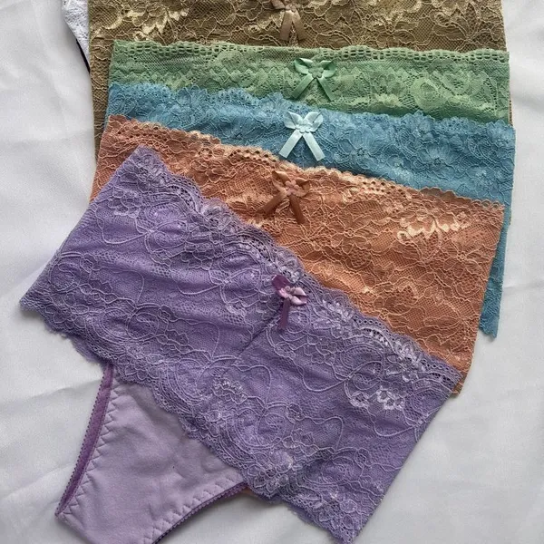Kit Calcinha Cintura Alta Modeladora com Renda Conforto Não Marca Feminina