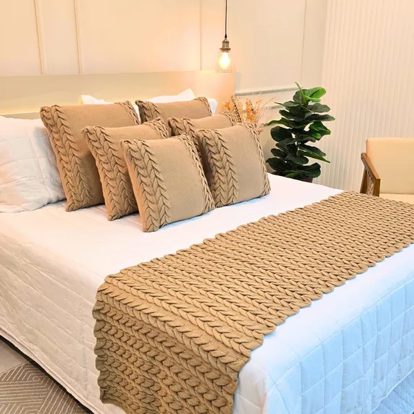 Kit Peseira Manta Tricot para Sofá e Cama Casal Queen King com 2 Capas de Almofadas