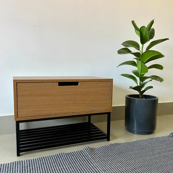 Banco sapateira calçadeira sapatos recamier balcão com porta aparador mesinha lateral criado mudo