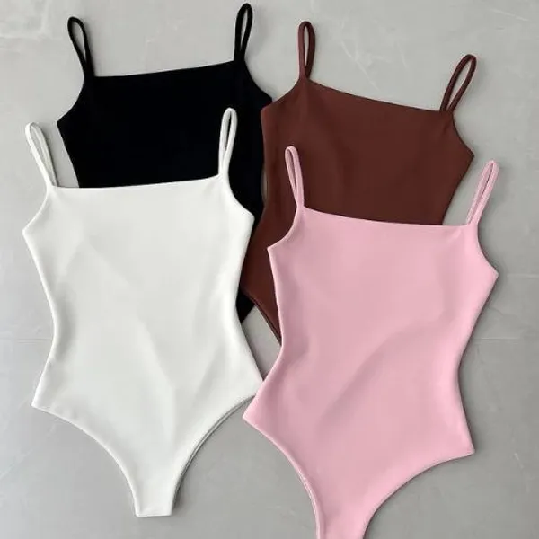 KIT Com 4 Body Bori Bodi De Alçinha Regata Com Decote Quadrado Versátil Casual Moda Tendência.