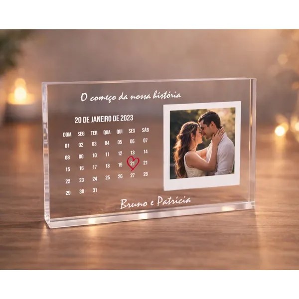 Placa Acrílica Personalizada com Foto do Casal e Calendário – Presente Namorados, Dia dos Namorados