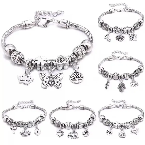 Pulseira Berloques Prata / Ouro / Rose Estilo Feminina Presente moda/Modelo aleatório（Com 11 acessórios）