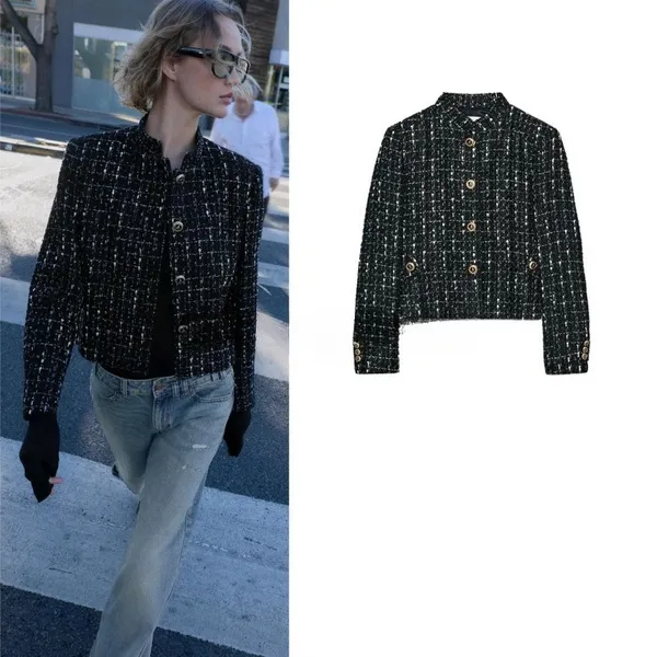 Blazer Feminino com Textura de Linha Metálica