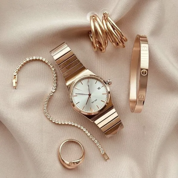 5 Peças Conjunto Relógio, Bracelete, Pulseira, Anel e Brinco Feminino em Aço Inoxidável