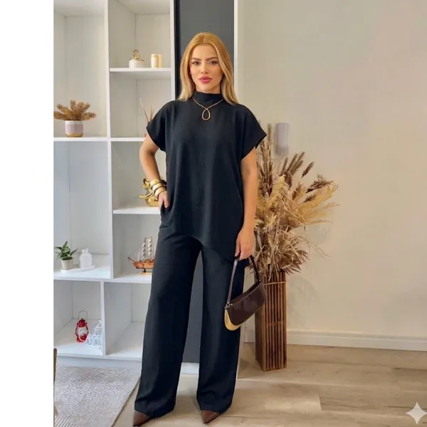 Conjunto Feminino em Anarruga Delicado e Fashion