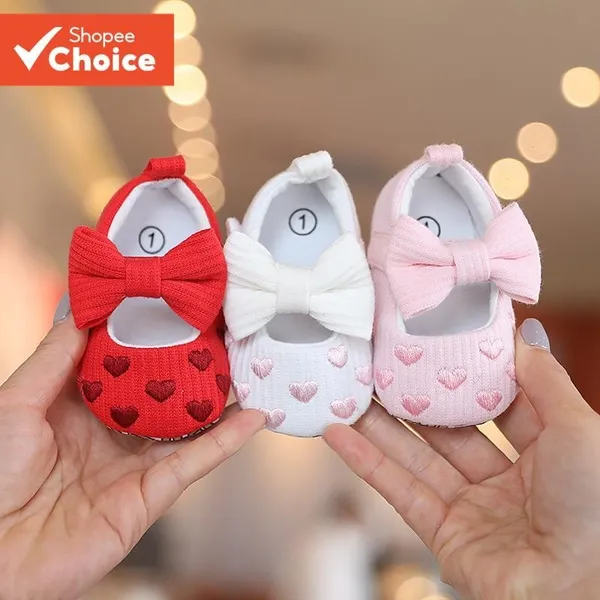 Sapatos de Bebê Charmosos com Laço