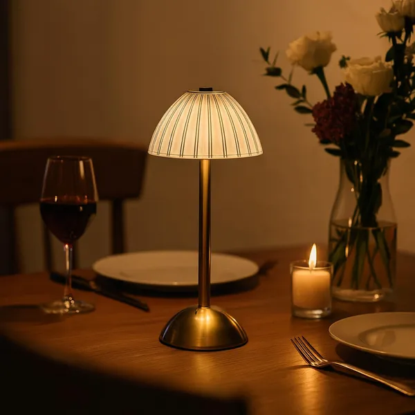 Luminária Abajur de Mesa Saia Seda Ruby Led Toque de Sensor Quarto Sem Fio 3 Cores