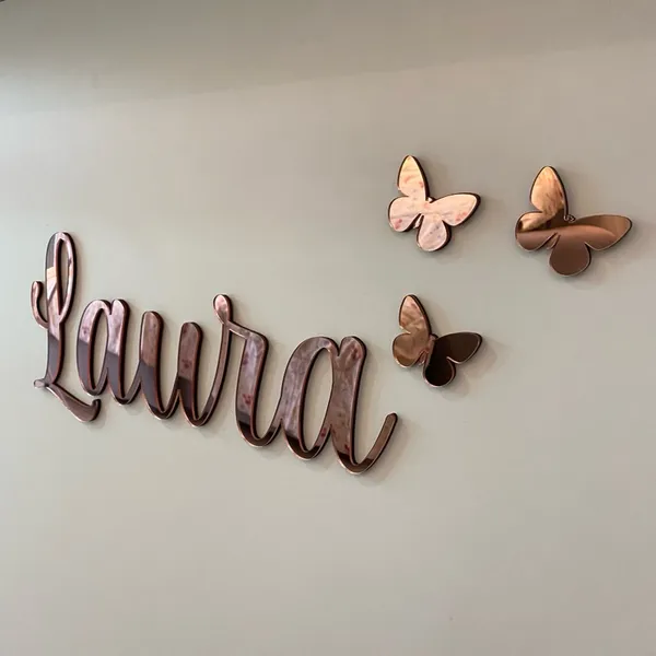 Nome Personalizado em acrílico + 3 borboletas para parede - decoração de quarto - infantil