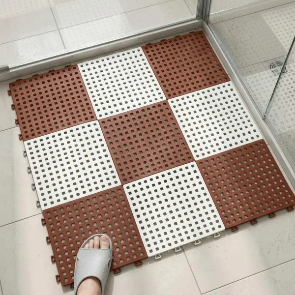 Kit 10 Tapete Piso Estrado Antiderrapante 30x30cm Box Banheiro Piscina Modular Drenante Chuveiro Área Molhada Encaixe