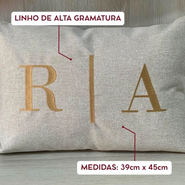 Capa Almofada Baguete Iniciais Bordadas 35x49cm Iniciais Letras Casal Decoração