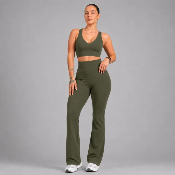 Conjunto Feminino Fitness Calça Flare Bailarina + Top Decote V  Zero Transparência Ideal Dia a Dia