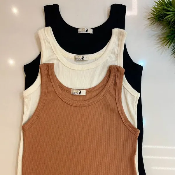 Kit 3 Regatas Femininas Blogueirinha Lisa Malha Ribana Cores Sortidas
