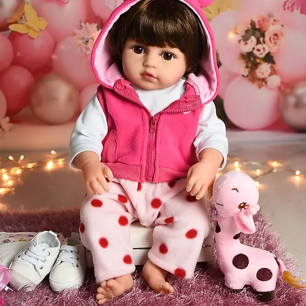 Bebê Reborn Girafinha Boneca 48cm Sweetie Reborn