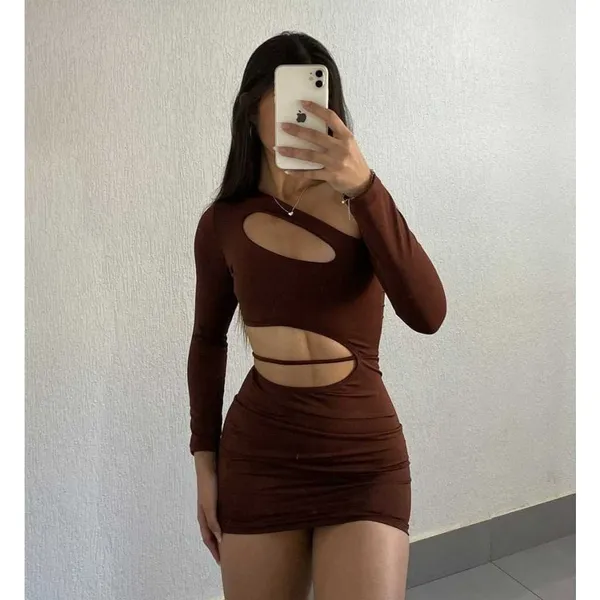 Vestido com Abertura no Peito Modelado no Corpo Suplex Moda Gringa (Júpiter)