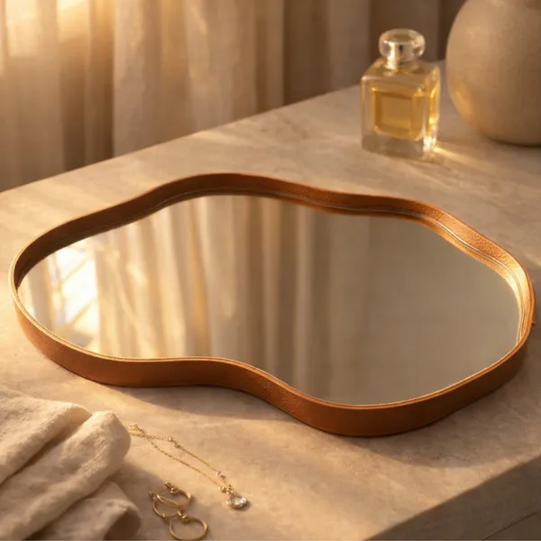 Bandeja Espelhada Decorativa Orgânico Couro Ecológico Premium 38x26cm Sala Quarto Banheiro Mesa Hall